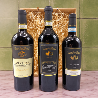 Wijngeschenk Tenuta Sant’Antonio Amarone Groot – Luxe Geschenk met 3 Italiaanse Topwijnen in Houten Kist - Wijnbox.nl