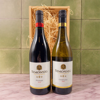 Wijngeschenk Zuid-Afrika Deluxe – Geschenk met Sauvignon Blanc en Pinotage in Luxe Houten Kist - Wijnbox.nl